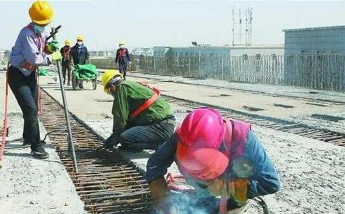 烏魯木齊快車道使用科洛抗無機(jī)納米抗裂減滲劑